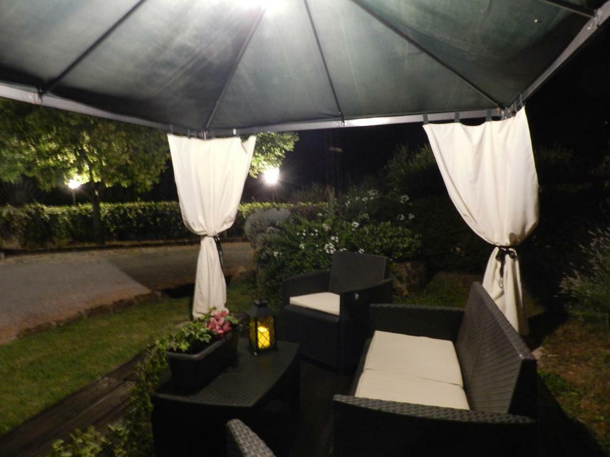 B&B Villa Maria แตร์นี ภายนอก รูปภาพ